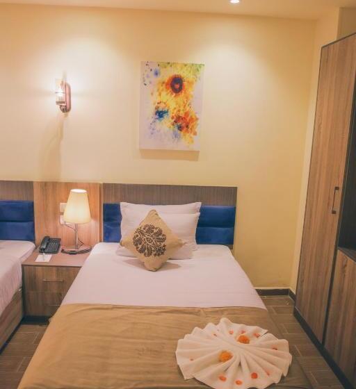 سوییت خانوادگی, Jewel Green Mountain