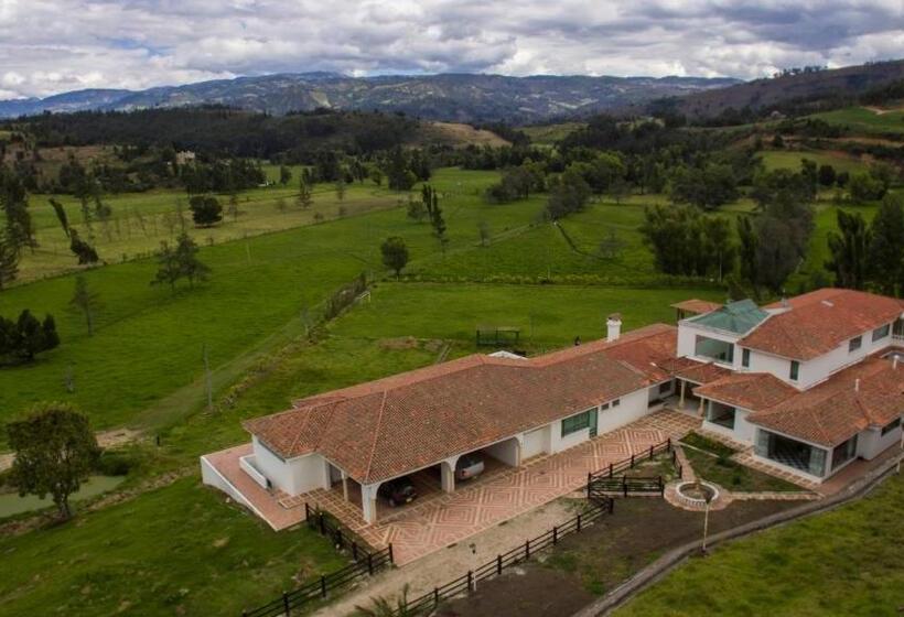Villa Deluxe 1 Dormitório, Lujosa Casa Quinta En Naturaleza Andina