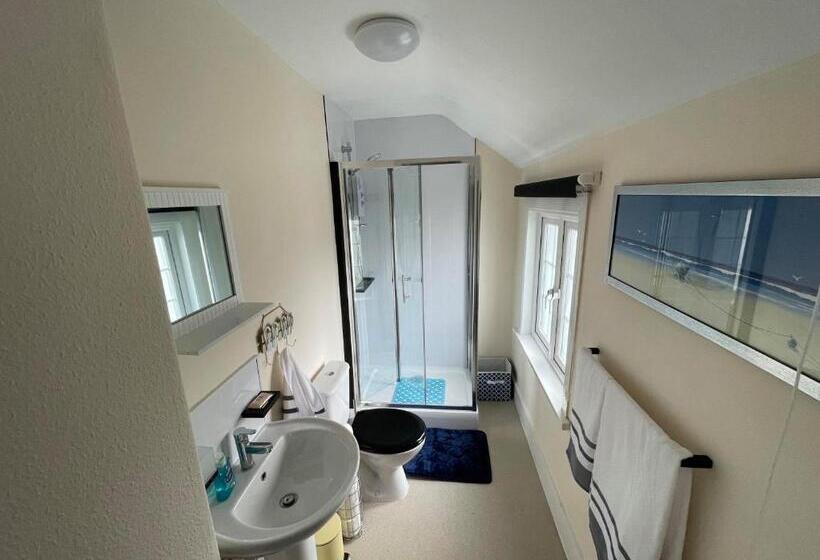 Номер Стандарт Вид на Сад, The Kings Arms Inn