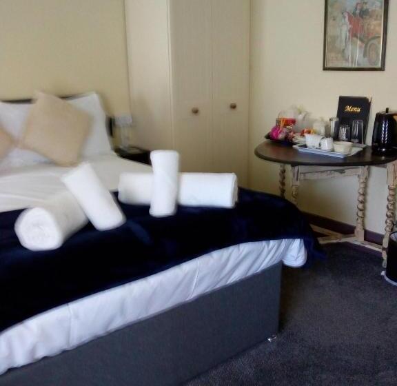 Номер Стандарт Вид на Сад, The Kings Arms Inn
