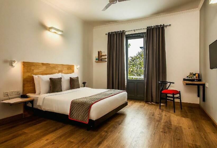 スタンダードルーム, Super Townhouse Mumfordganj High Court Prayagraj