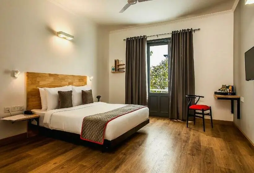 スタンダードルーム, Super Townhouse Mumfordganj High Court Prayagraj