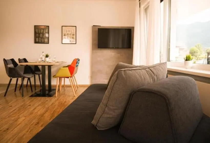 Apartamento 2 Dormitórios, Verweiler