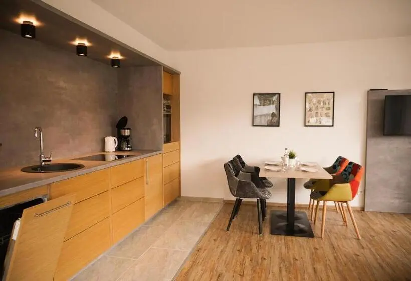 Apartamento 2 Dormitórios, Verweiler