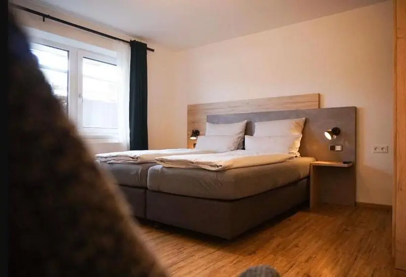 Quarto Economy, Verweiler