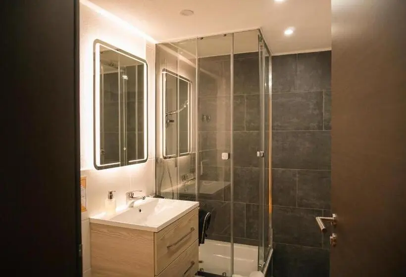 Apartamento 1 Dormitório com Vistas, Verweiler