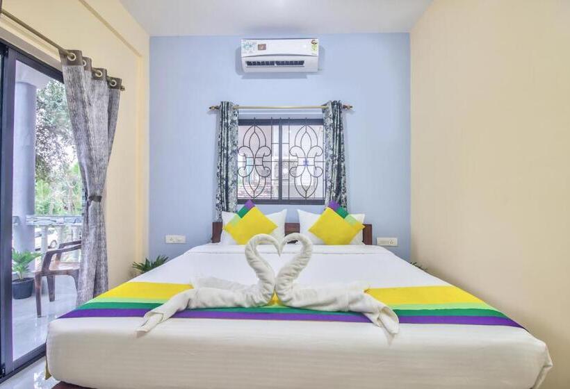 اتاق استاندارد سه تخته با بالکن, Crystal Bay Baga