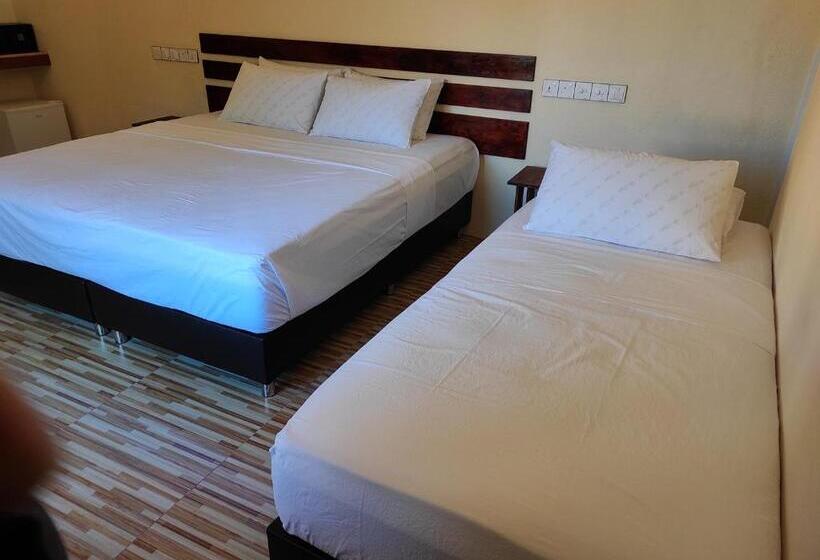 Suite Familiar, Shoreline Grand