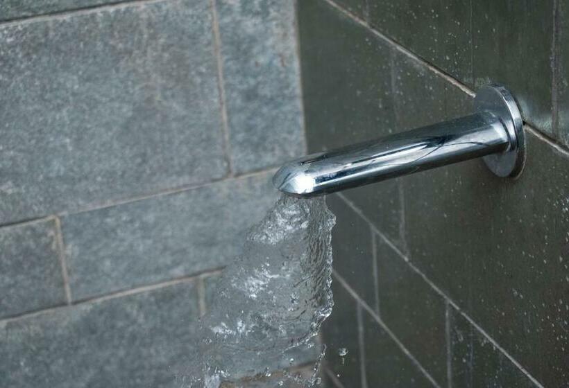 Deluxe Rum, The Sovereign Villa