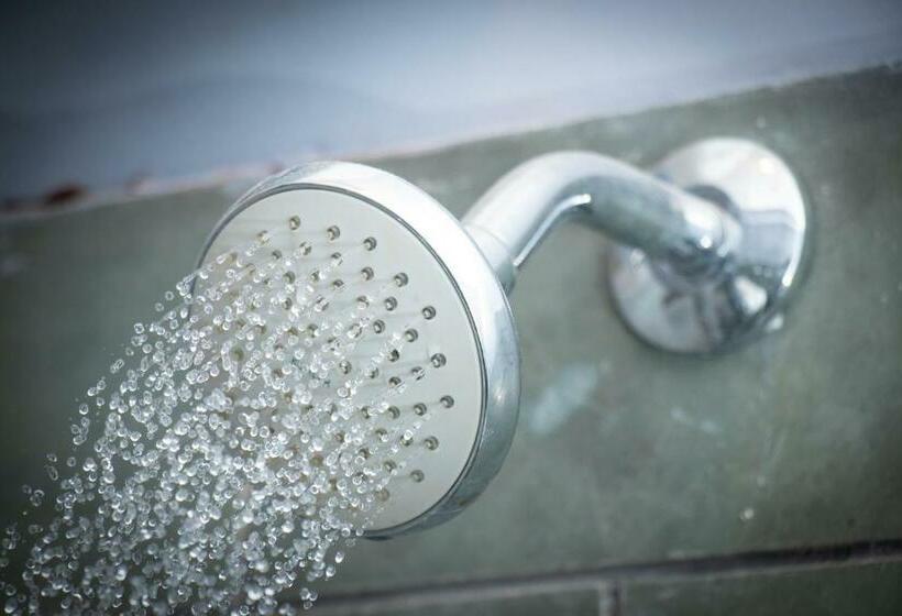 Deluxe Rum, The Sovereign Villa