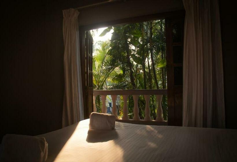 Deluxe Rum, The Sovereign Villa