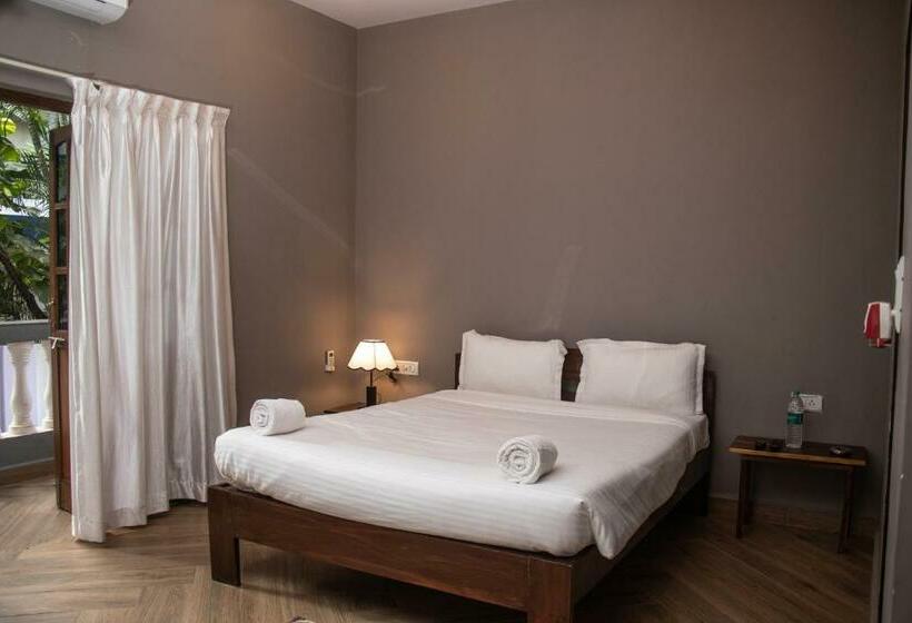 Deluxe Rum, The Sovereign Villa