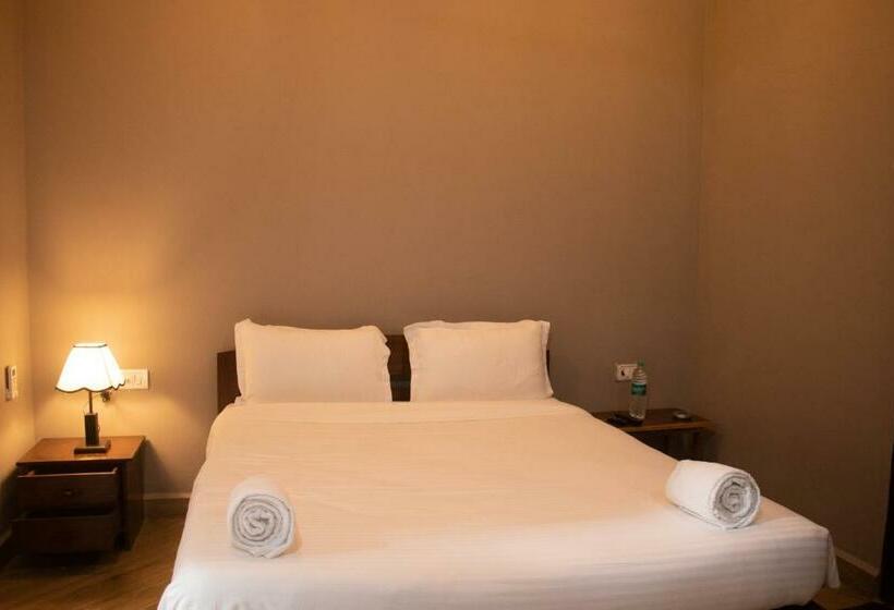 Deluxe Rum, The Sovereign Villa