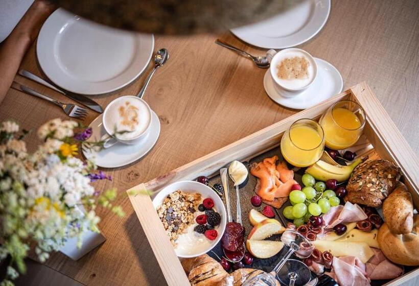 דירת חדר סופריור, Residence Le Fostü