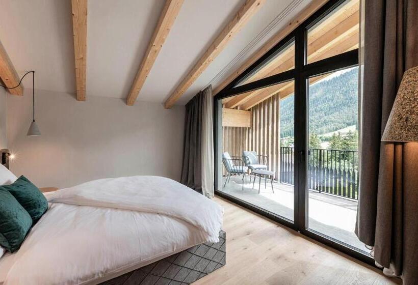 דירת חדר סופריור, Residence Le Fostü