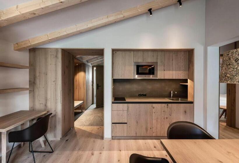 דירת חדר סופריור, Residence Le Fostü