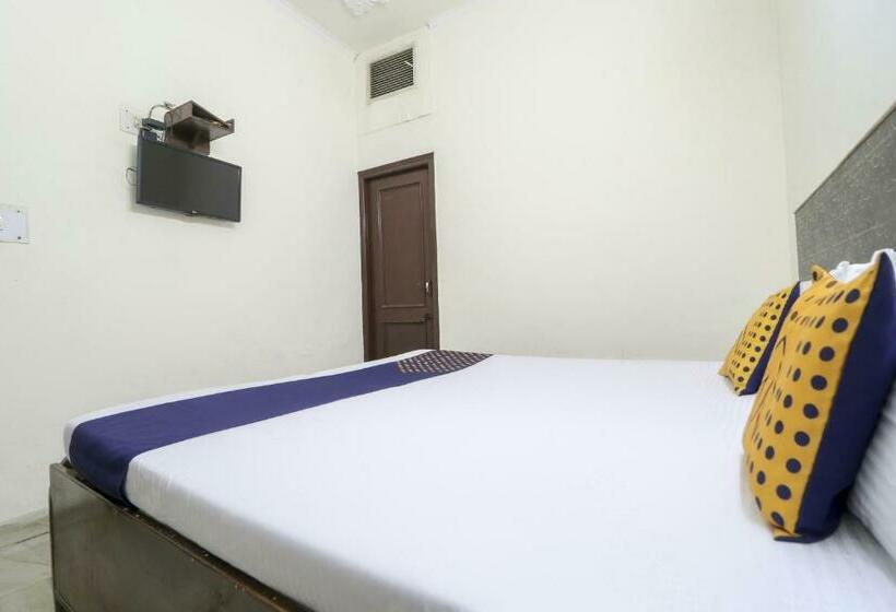 Номер Стандарт Трехместный, Spot On Motel Haryana