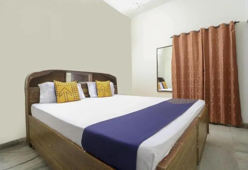 Economy Triple Room, Spot On Motel Haryana