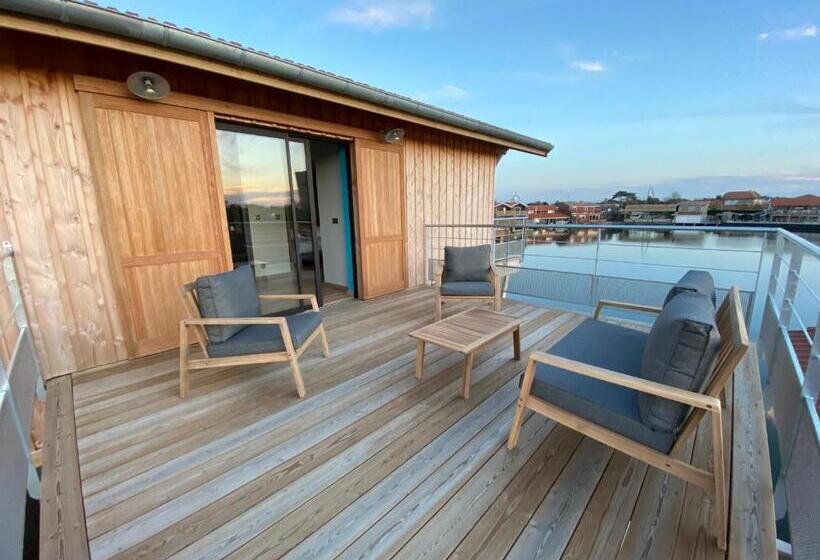 آپارتمان 1 خوابه با چشمانداز دریا, Les 12 De Larros