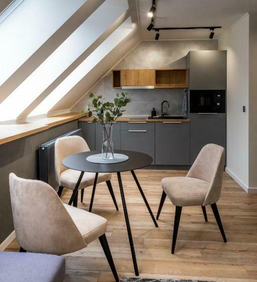 スタンダードスタジオ, Minaret Residence & Relax Pécs