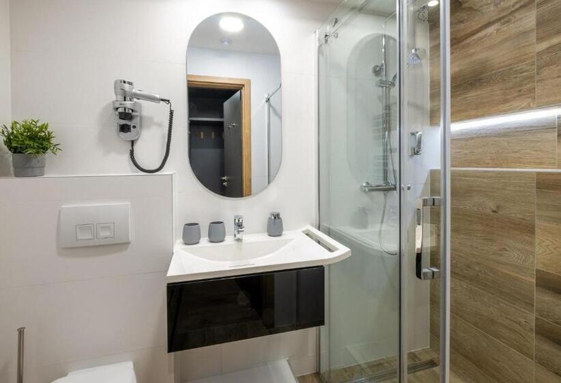 Студия Стандарт, Minaret Residence & Relax Pécs