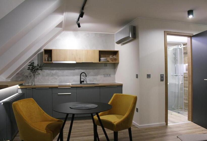 デラックススタジオ, Minaret Residence & Relax Pécs