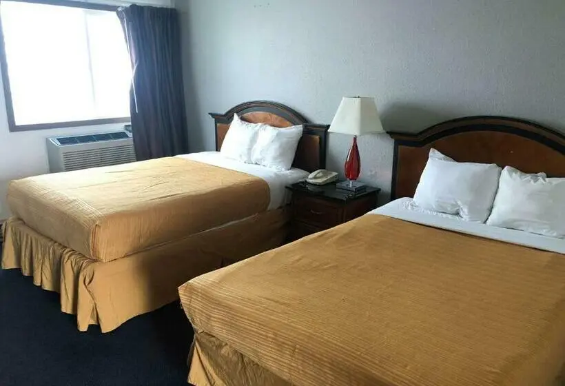 デラックスの4人部屋, Motel 6 Missoula, Mt Wye Travel Plaza