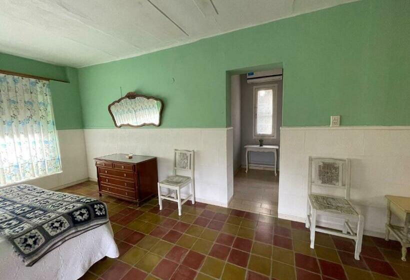 패밀리 룸, Chacras De Azcona Hostería