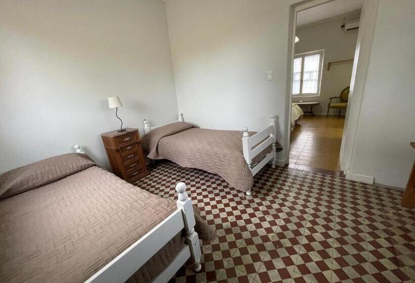 패밀리 룸, Chacras De Azcona Hostería