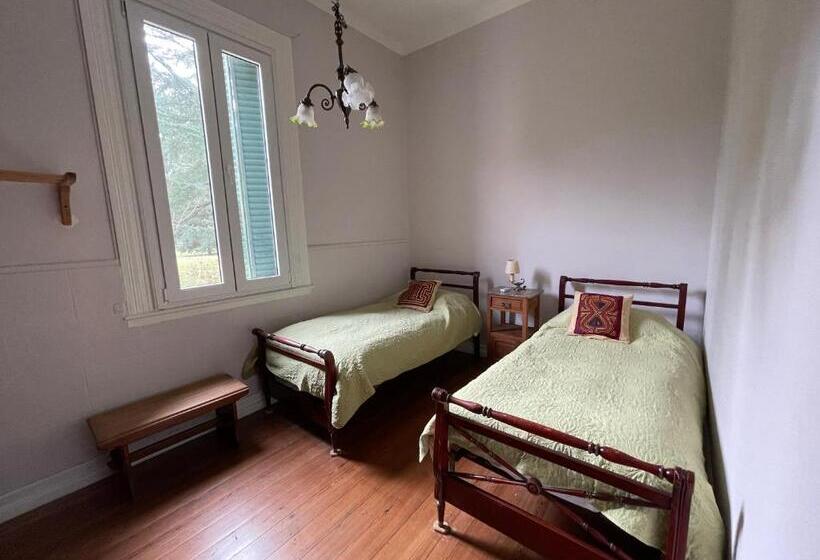 패밀리 룸, Chacras De Azcona Hostería