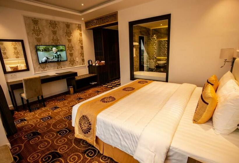 اتاق لوکس با تخت بزرگ, Elizabeth