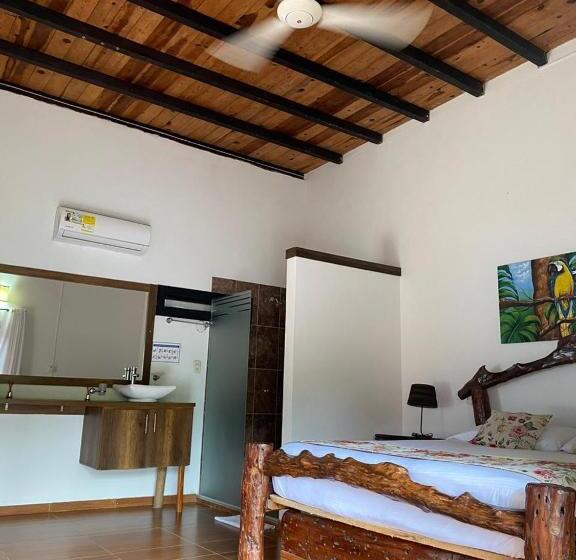 ファミリールーム, Hostal Antawara Tayrona