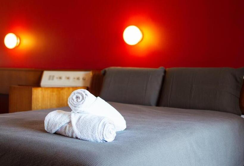 غرفة قياسية, Kambalda Hotel And The Nickel Bar