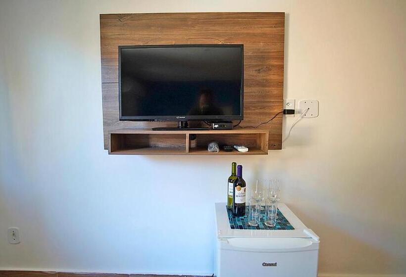 اتاق استاندارد, Sofia's On The Beach