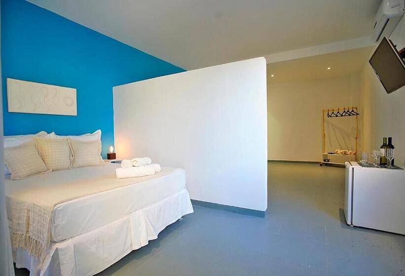 اتاق استاندارد چهار تخته, Sofia's On The Beach