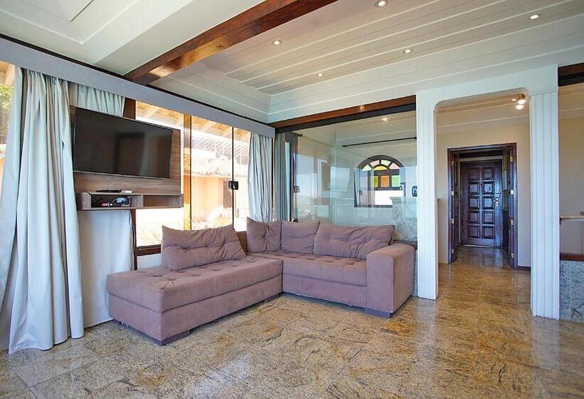 Deluxe Suite Sea View, Sofia's On The Beach