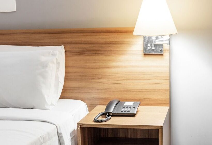 اتاق سوپریور سه تخته, Braston Augusta Hotel By Castelo Itaipava