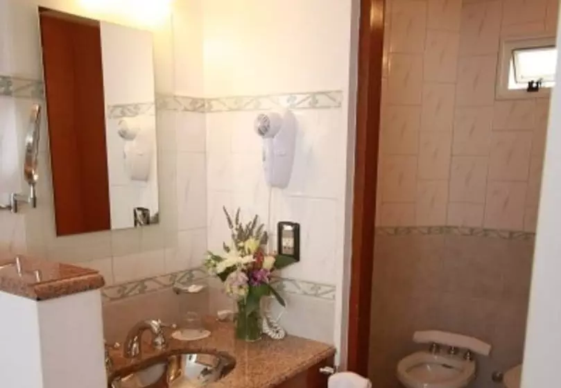 اتاق استاندارد برای معلولان, Ayres Del Nahuel