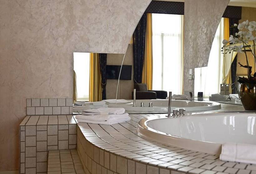 Deluxe Suite, Fletcher Hotel Paleis Stadhouderlijk Hof