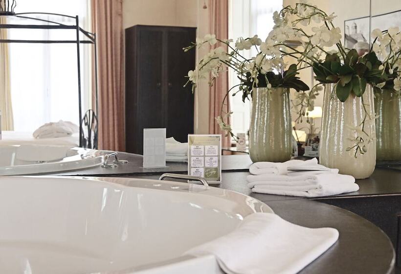 Deluxe Suite, Fletcher Hotel Paleis Stadhouderlijk Hof