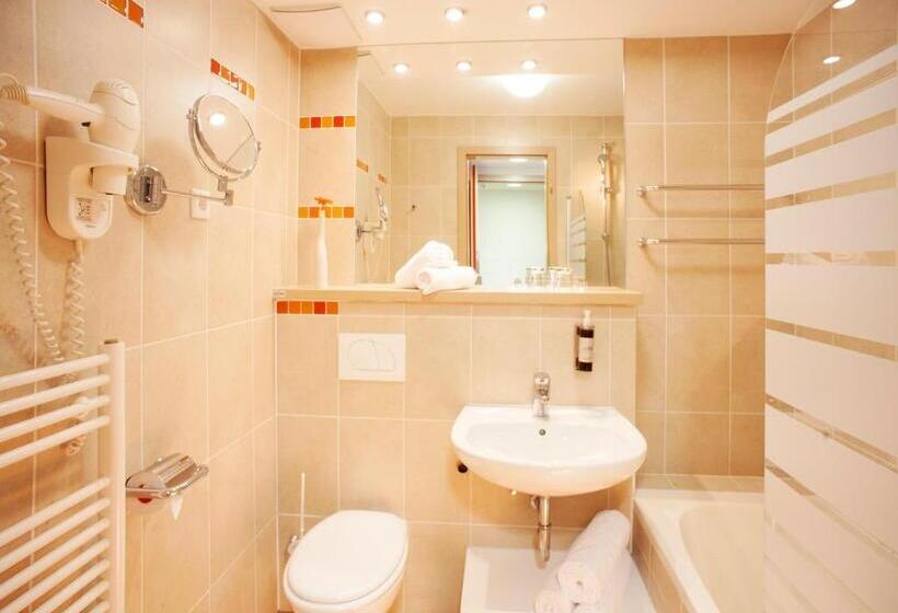 اتاق خانوادگی, Garni Hotel Savica   Sava Hotels & Resorts