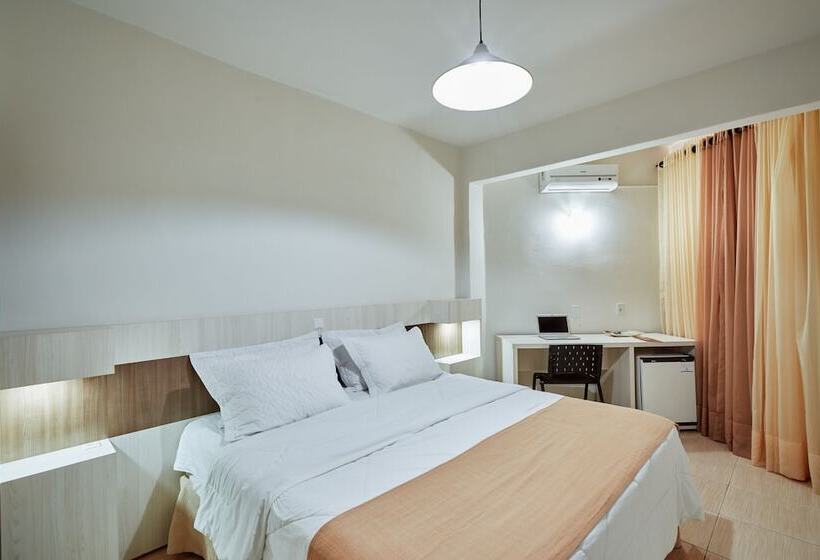 高级大房间, Harbor Querencia