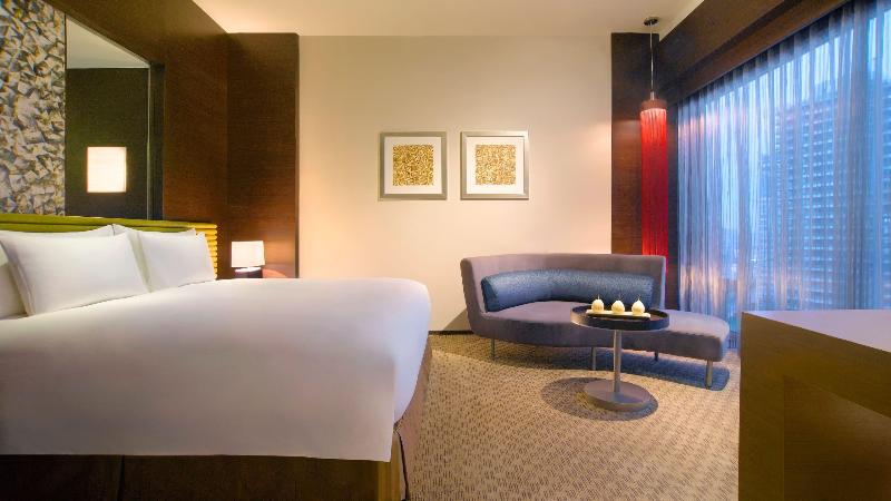 스탠다드 룸 킹사이즈 침대, Hyatt On The Bund, Shanghai
