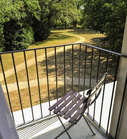 חדר קומפורט, Les Esclargies