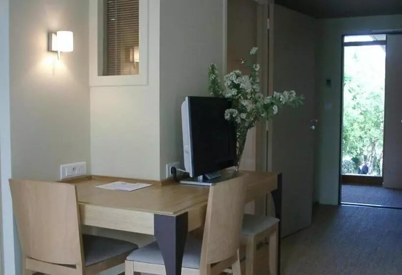 Prestige Triple Room, Les Esclargies
