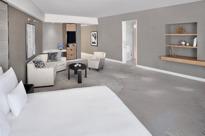 חדר קומפורט, Les Esclargies