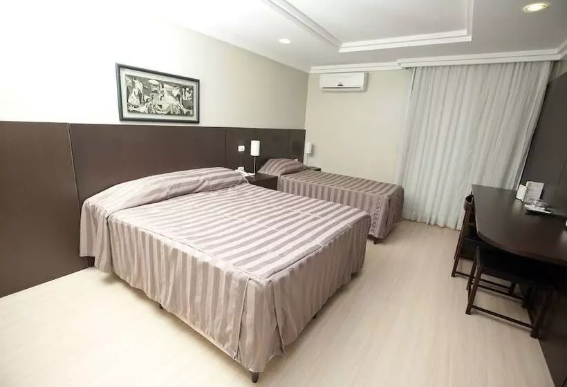 اتاق لوکس, Plaza Apolo