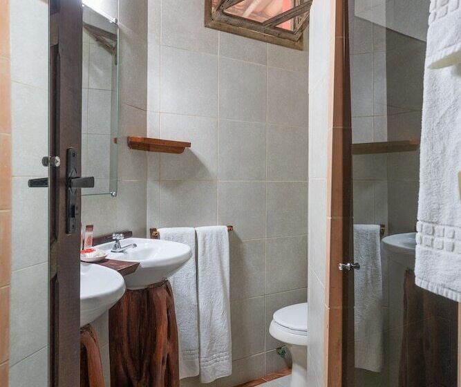 オーシャンビュースイート, Pousada La Bonita