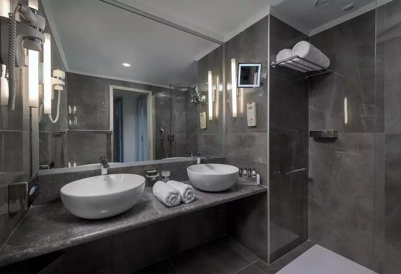 オーシャンビュージュニアスイート, Rodos Palladium Leisure & Wellness