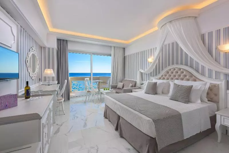 オーシャンビューデラックスルーム, Rodos Palladium Leisure & Wellness